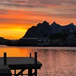 Reine Sea