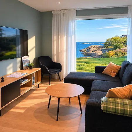 Reine Sea Apartman *