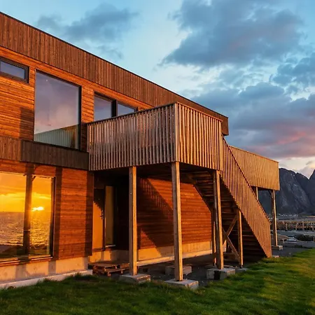 Reine Sea Apartman *